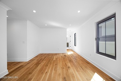 Brand New Luxury Home in Old Greenwich Experience luxury living - photo 23