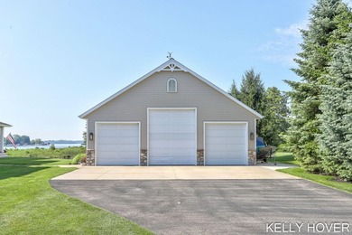 Experience the **Gun Lake lifestyle** in this beautifully - photo 23