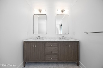 Brand New Luxury Home in Old Greenwich Experience luxury living - photo 25