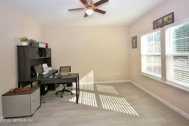 PRICE REDUCTION! This is a beautifully maintained 3-bedroom - photo 27
