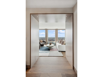 Absolutely STUNNING, penthouse level furnished condo that l will - photo 29