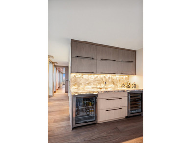 Absolutely STUNNING, penthouse level furnished condo that l will - photo 41