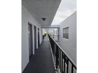 PRICE, LOCATION & STYLE! Beautifully updated 55+ 1/1 condo - photo 3