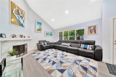 Fully remodeled 3 bedroom with attached large office/bedroom off - photo 8