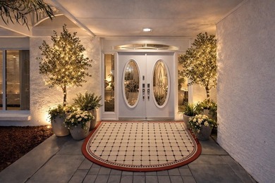 Welcome to this charming single-story residence in Orange - photo 9