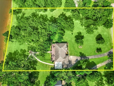 Waterfront dreams begin on legendary Lake Fork home of - photo 6