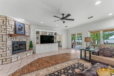 Waterfront dreams begin on legendary Lake Fork home of - photo 9