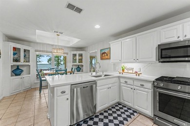 Waterfront dreams begin on legendary Lake Fork home of - photo 10