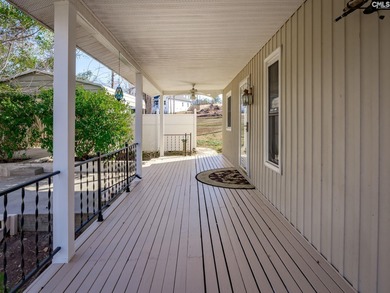 Wake up to the Lake Murray lifestyle at 604 Newberry Drive in - photo 11