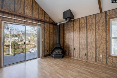 Wake up to the Lake Murray lifestyle at 604 Newberry Drive in - photo 16