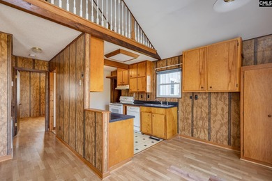 Wake up to the Lake Murray lifestyle at 604 Newberry Drive in - photo 24