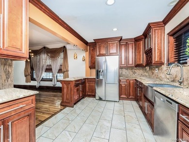 Welcome to 199 W 179th St in the Morris Heights section of The - photo 9