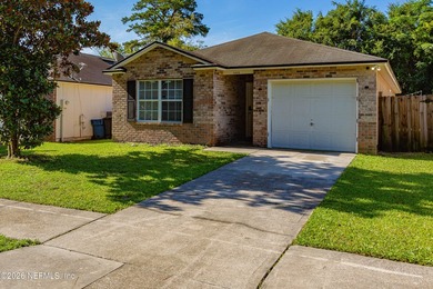 Welcome to this charming 4-bedroom, 2-bathroom home offering - photo 2