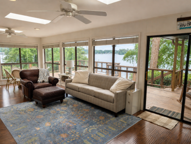 Peaceful Lake Cherokee Home with Amazing Views - photo 3
