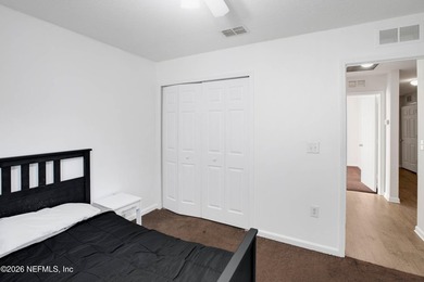 Welcome to this charming 4-bedroom, 2-bathroom home offering - photo 9