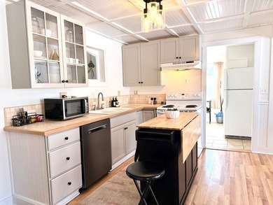 This is the one buyers are constantly searching for and rarely - photo 10