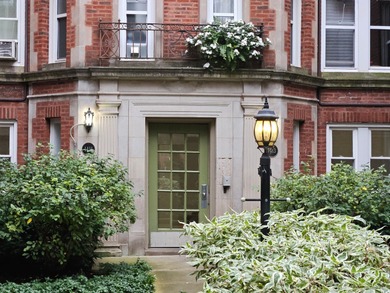 Lake Michigan - Cook County Condo For Sale in Chicago Illinois