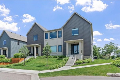 Lake Townhome/Townhouse For Sale in Savage, Minnesota