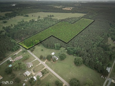 Discover the perfect blend of privacy, space, and opportunity - photo 3