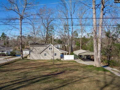 Wake up to the Lake Murray lifestyle at 604 Newberry Drive in - photo 56