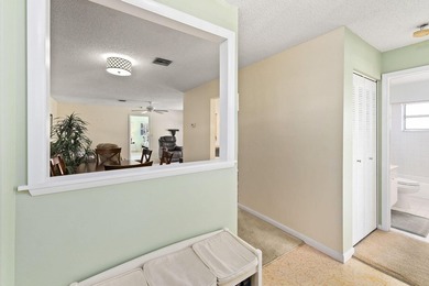 Beautiful second floor end unit located in the guard gated High - photo 3