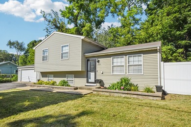 Lake Michigan - Lake County Home For Sale in Beach Park Illinois