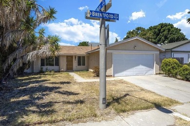 Welcome home to Mira Mesa , this single-level 3-bedroom, 2-bath - photo 26