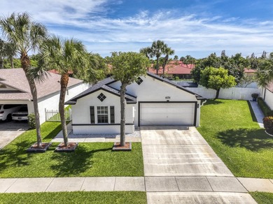Beautifully updated 4-bedroom, 2-bath home featuring a brand-new - photo 28