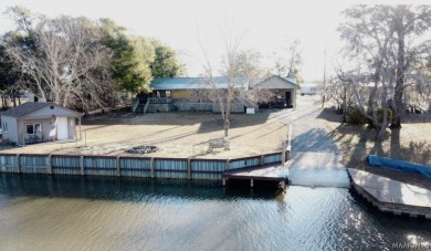 William Dannelly Reservoir / Lake Dannelly Home For Sale in Camden Alabama