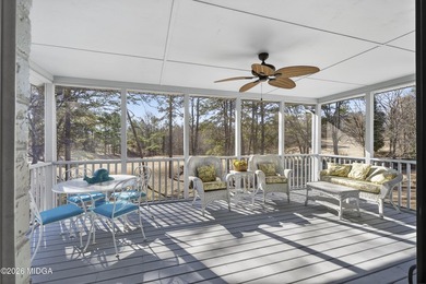 Beautiful all-brick home on the 2nd fairway! This 3-bedroom - photo 50