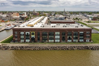 Lake Condo For Sale in Sandusky, Ohio