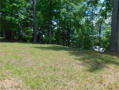 Lake Keowee Lot For Sale in Salem South Carolina