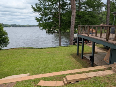 Peaceful Lake Cherokee Home with Amazing Views - photo 16