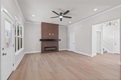 Seller offering $2,000 towards rate buydown or closing costs! - photo 9