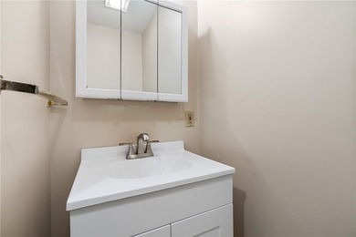 Located in the desirable Squirrel Hill area, with convenient - photo 15
