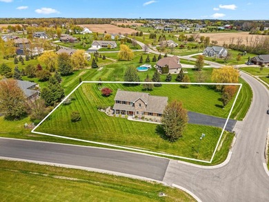 This beautifully maintained 4-bedroom, 3.5-bath home in the - photo 17