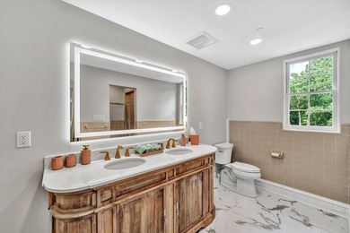 Milan Manor is a once-in-a-generation private estate offering a - photo 29