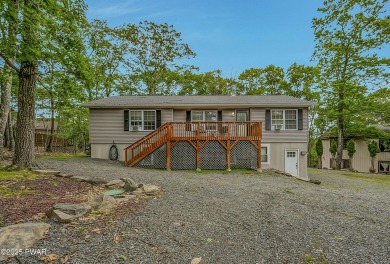 Lake Home For Sale in Lake Ariel, Pennsylvania