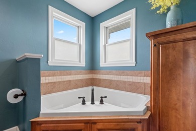 This beautifully maintained 4-bedroom, 3.5-bath home in the - photo 41