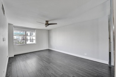 Rare opportunity to own a beautifully updated waterfront condo - photo 5