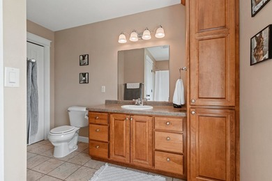 This beautifully maintained 4-bedroom, 3.5-bath home in the - photo 46