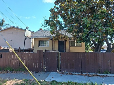 Instant equity. Investor or handyman special. Amazing - photo 7
