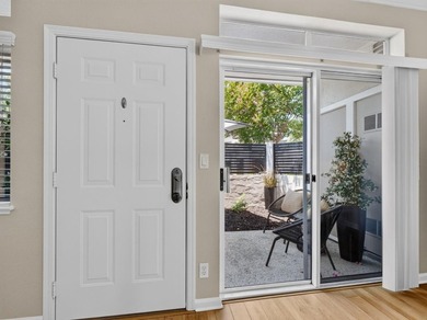 Beautifully refreshed sunny ground-floor end unit condominium in - photo 6
