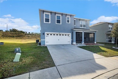 EXCEPTIONAL ATTENTION TO DETAIL HOME! Welcome to this - photo 2