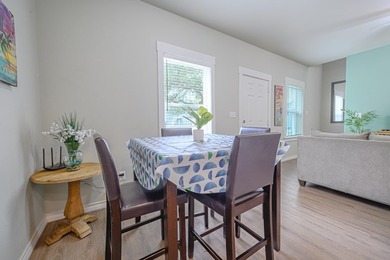 Turnkey Income-Producing Coastal Cottage | STR Allowed | Fully - photo 12