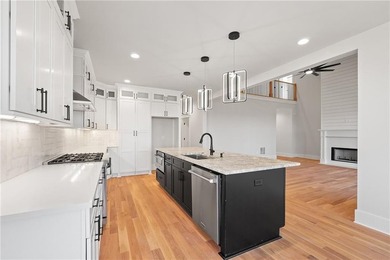 Experience elevated Lake Lanier living in this exceptional new - photo 16