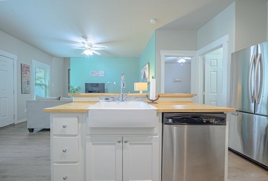Turnkey Income-Producing Coastal Cottage | STR Allowed | Fully - photo 16