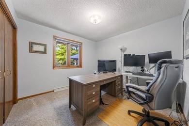 Beautifully maintained ranch home built in 1991 offering comfort - photo 22
