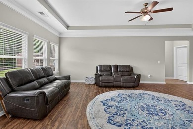Welcome home to this beautifully maintained true ranch-style - photo 24