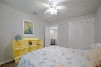 Turnkey Income-Producing Coastal Cottage | STR Allowed | Fully - photo 31